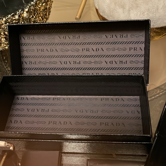 Prada sunglasses! 🤍 - Picture 11 of 11